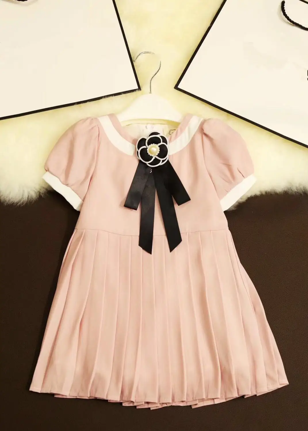 

Roimyal Wholesale 2019 summer new 3-8 year old girl sweet knee pleated dress fashion small fragrance children's dress