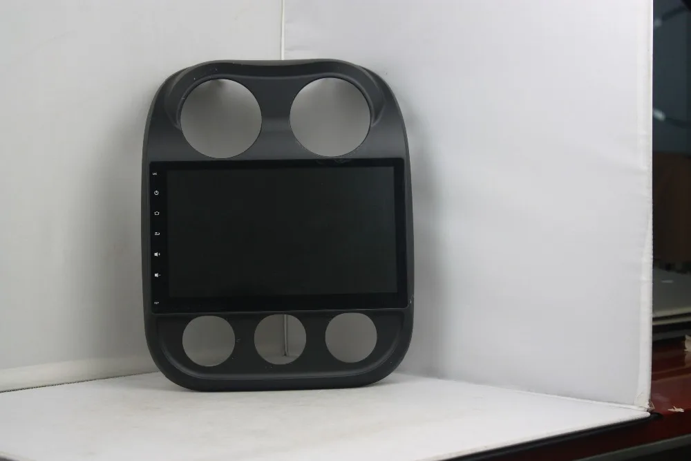 Discount 10.1" Android 8.0 Car DVD Radio GPS Navigation for Jeep Compass 2014 2015 4GB RAM Car Audio Bluetooth WIFI USB 32GB ROM 8