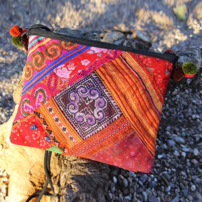 ETAILL National Trend Bohemian Boho India Thai Ethnic Embroidered Bag Handmade Double Faced Embroidery Messenger Shoulder Bag - Цвет: Colorful