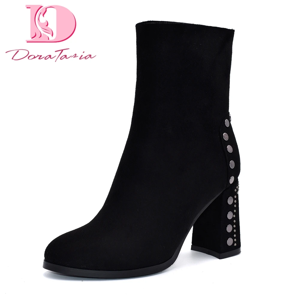 

Doratasia new Dropship Add Fur Winter Shoes Women Boots plus Size 34-42 Chunky high Heels Rivet Zip Up party Boots Woman Shoes