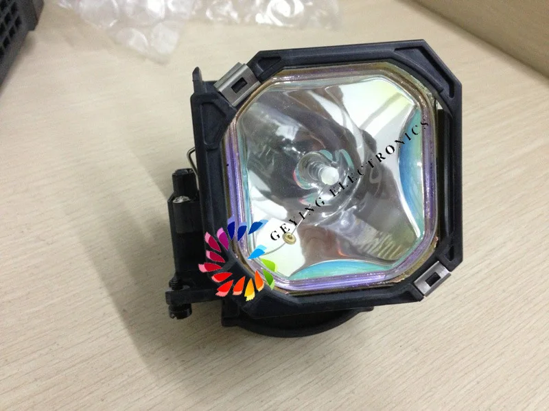 

New Projector TV Lamp 915P028010 / UHP120W for WD52526 / WD52527 / WD52528
