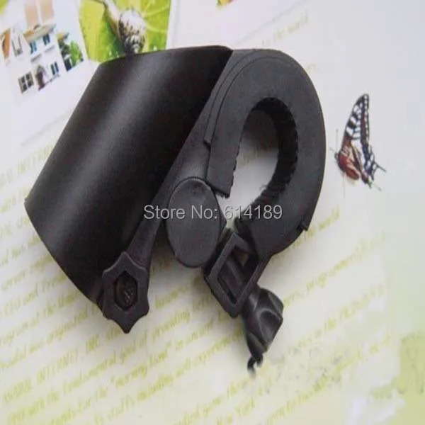 82x56x31mm Gun Type Rubber Bicycle Clip-3.jpg