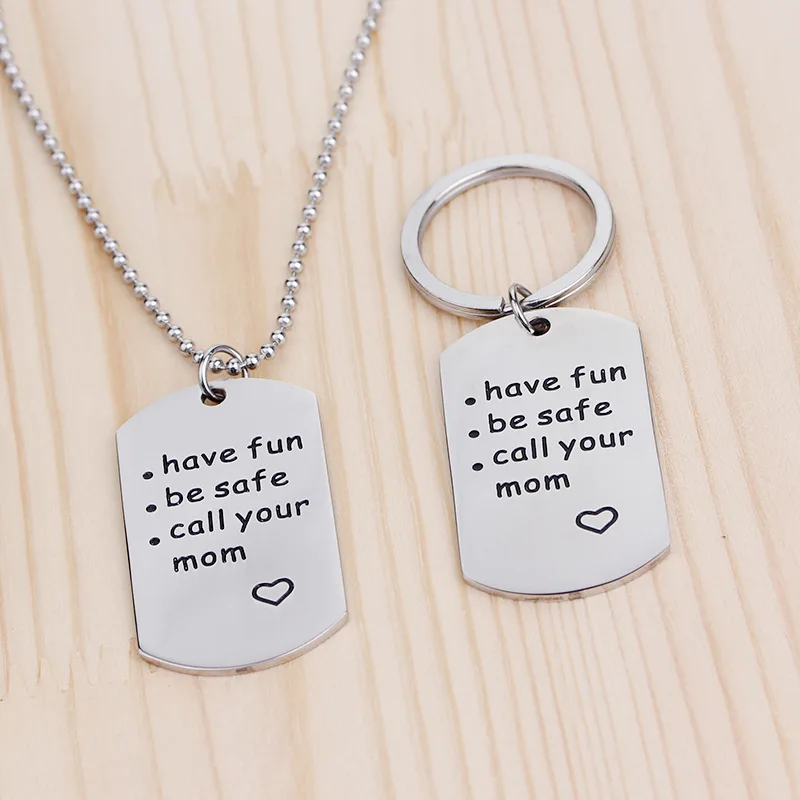 4691669040_968250156