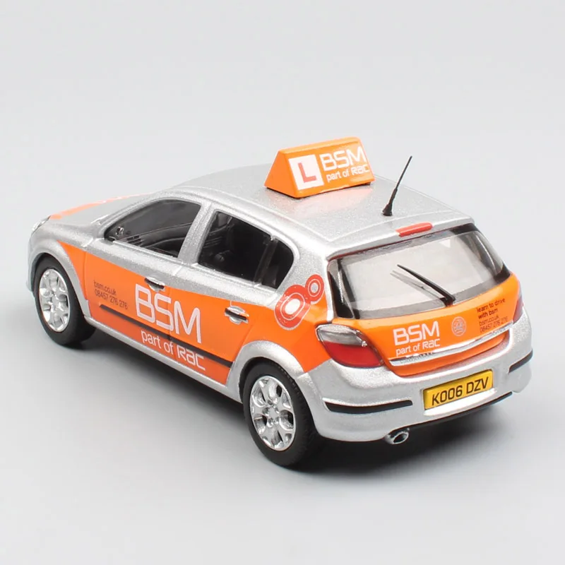 Детские 1:43 весы Corgi Vanguard LLEDO Vauxhall Astra Mark V BSM RAC тренерская машина водителя 2004 литые игрушечные модели для мальчиков