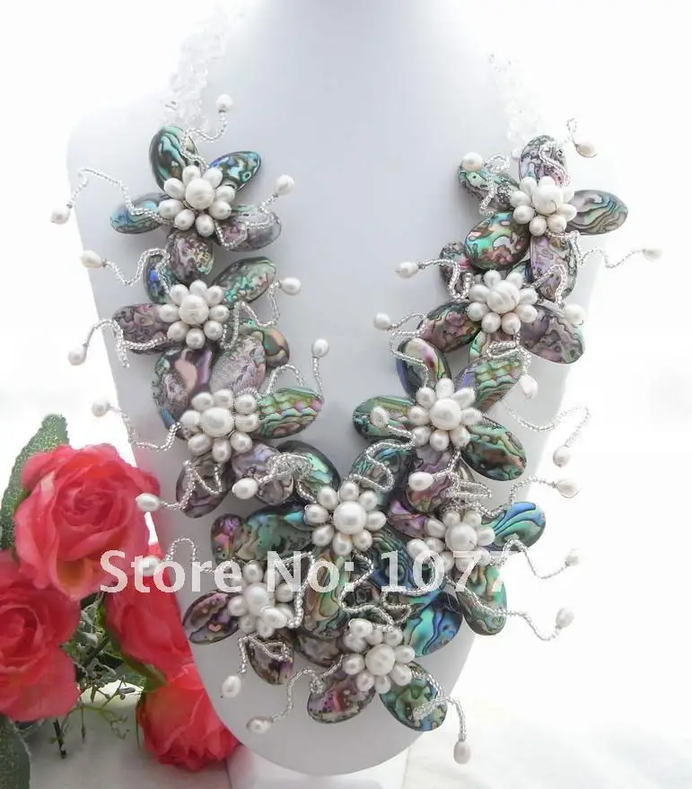 

Pearl&Paua Abalone Shell Flower&Crystal Necklace