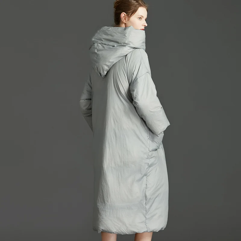 Brand Plus Size 2019 Winter Jackets Women Fluffy Duck Down Coat Women Vintage Long Warm Hooded Loose Female Snow Outwear AO675