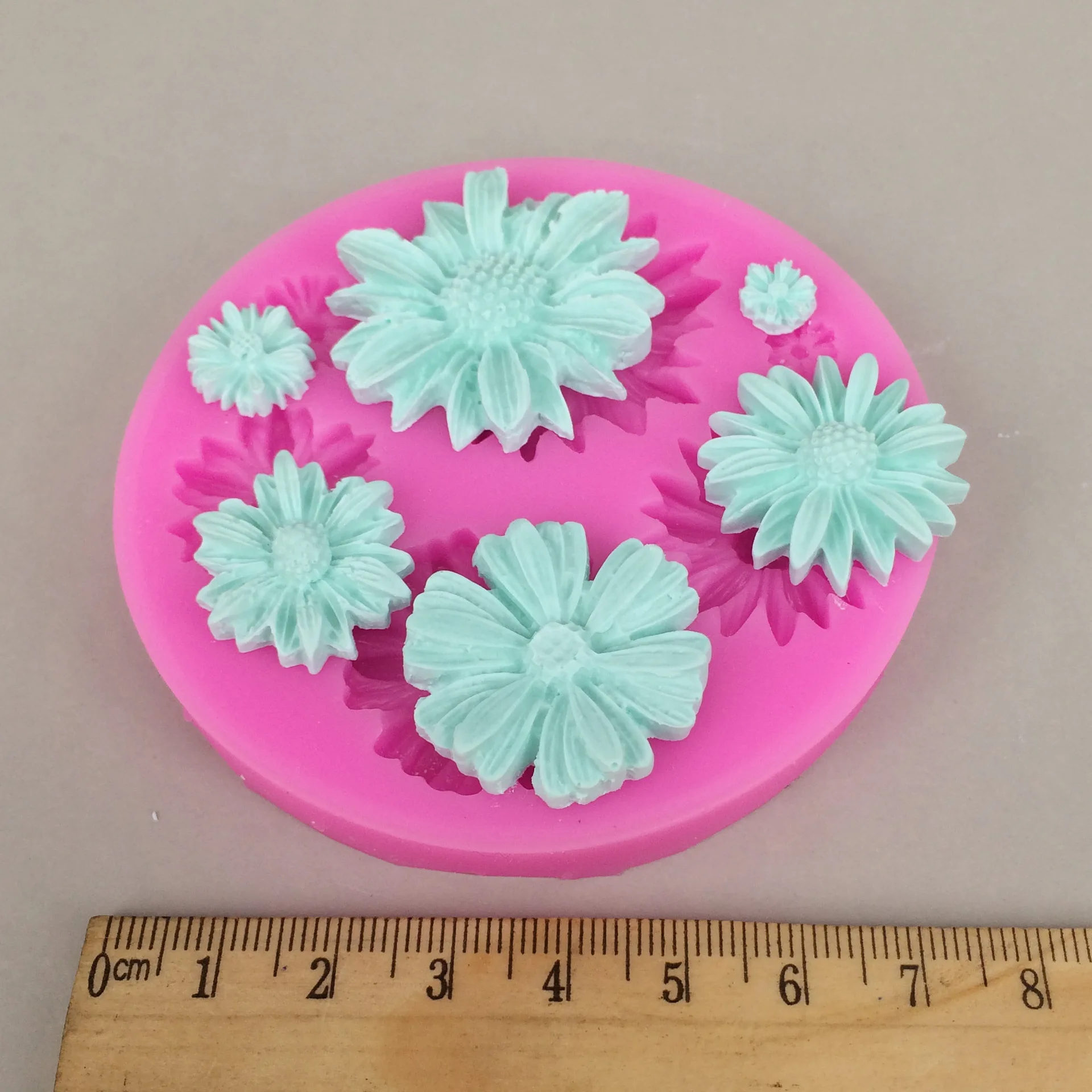DIY cake mold small sunflower fondant silicone mold handmade soap mould