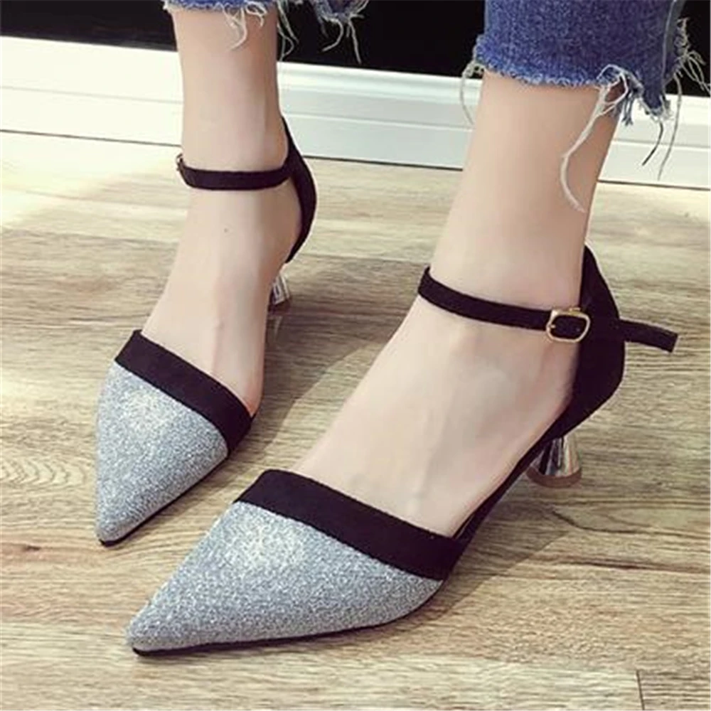 pointed mouth heels