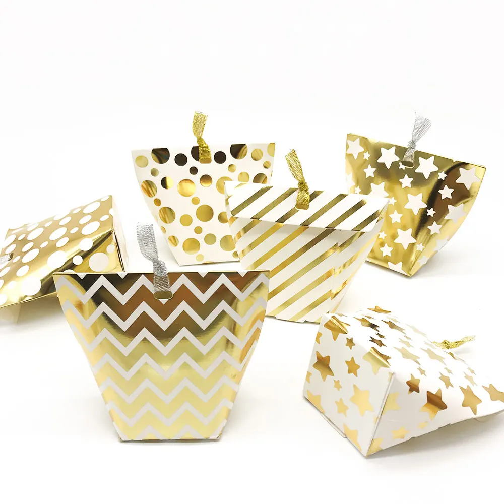 

12/24pc Upscale Gold White Dot Bronzing Candy Box Wedding Favor Star Gift Packaging Birthday Party Striped Candy Bag with Ribbon