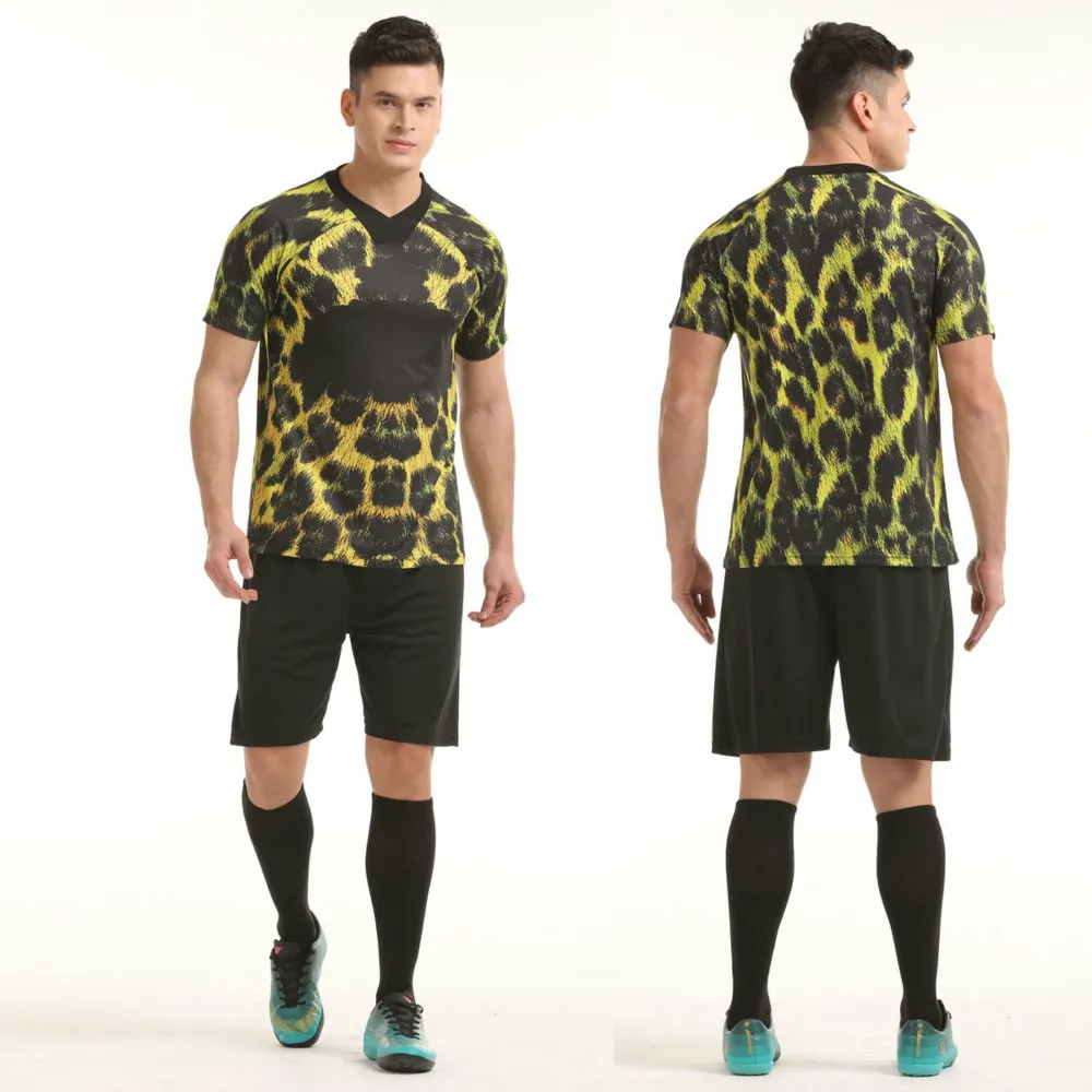 Комплекты футбольные спортивные костюмы для мужчин футбольные пустые комплекты летние крутые костюмы с принтом спортивная одежда наборы униформы на заказ