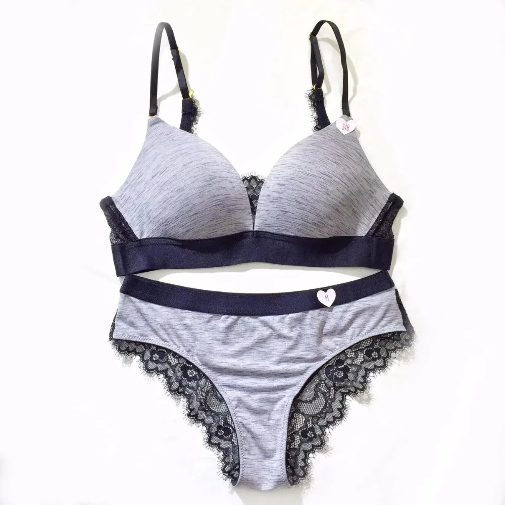Deep v neck lace sexy comfortable women underwear suits wireless sleep