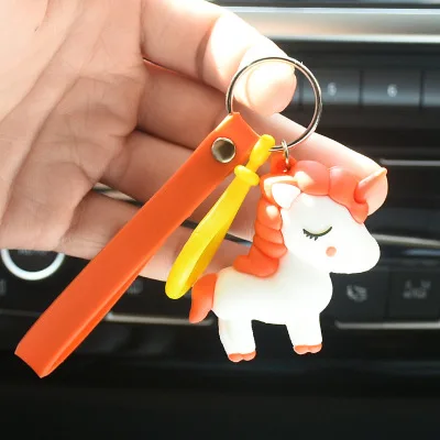 25 Kinds of Cartoon Toys Pudding Dog Melody Big Ear Dog Cool Penguin Key Keys Ins Woman Bag Exquisite Hanging Gift - Color: White