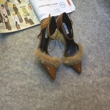 Vogue of new fund of 2016 autumn winters webbed hands and elegant light rabbit hair maomao shoes high heel shoes buckle a word