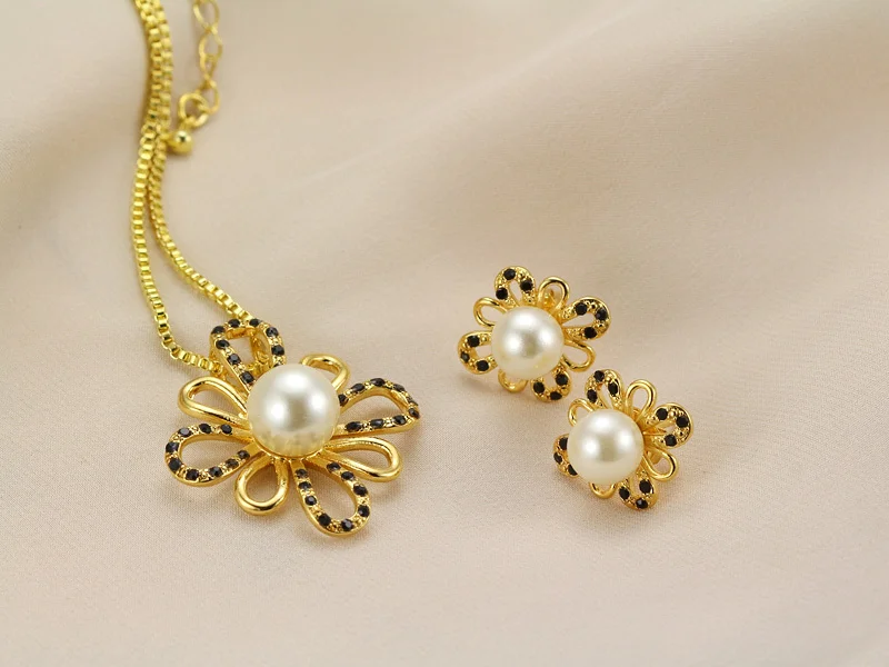 

Jewelry Set 18K Gold Filled 18inch Box Chains Pearl & Cubic Zirconia Pendant Necklace + Earrings JD011