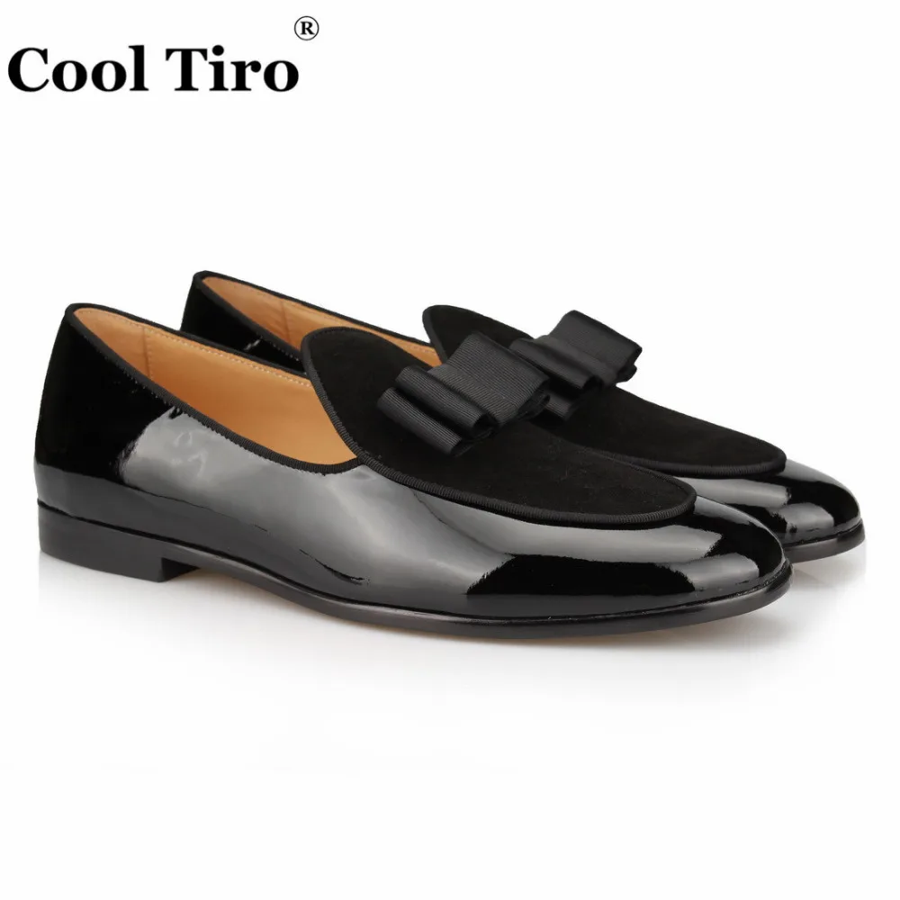 Cool TIRO/мокасины ручной работы из лакированной кожи черного цвета и бархат шить с галстуком-бабочкой Для мужчин свадебные модельные туфли для торжеств лоферы