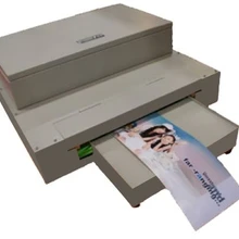 Настольный УФ машина для нанесения покрытия ламинатор 330 мм. Высокое качество для бумаги, фото, плаката. Обновления модели