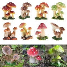 8pcs Simulation Resin Small Mushroom Fairy Garden Decor Mushroom Statues DIY Miniature Figurine Resin Crafts Home Tabletop Decor