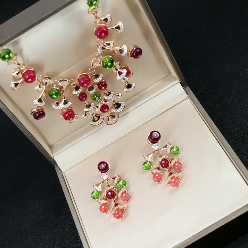 

Brand wedding Jewelry Set For Women Diva Dream Fan Necklace dress skirt shape fan Necklace Earrings Set luxury brand jewelry