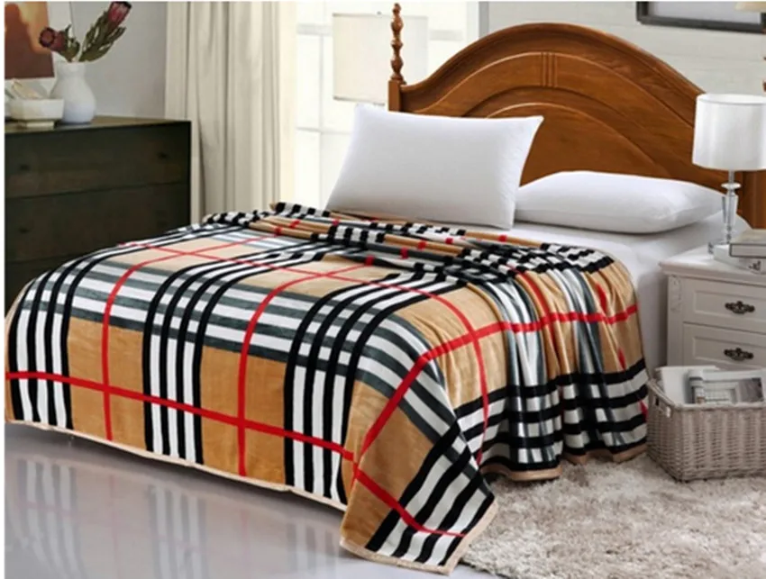 

High Density Thicken Soft Flannel Blanket 4 size sofa bed sheet 8 designs Plaid double side sprin Winter thick warm blanket
