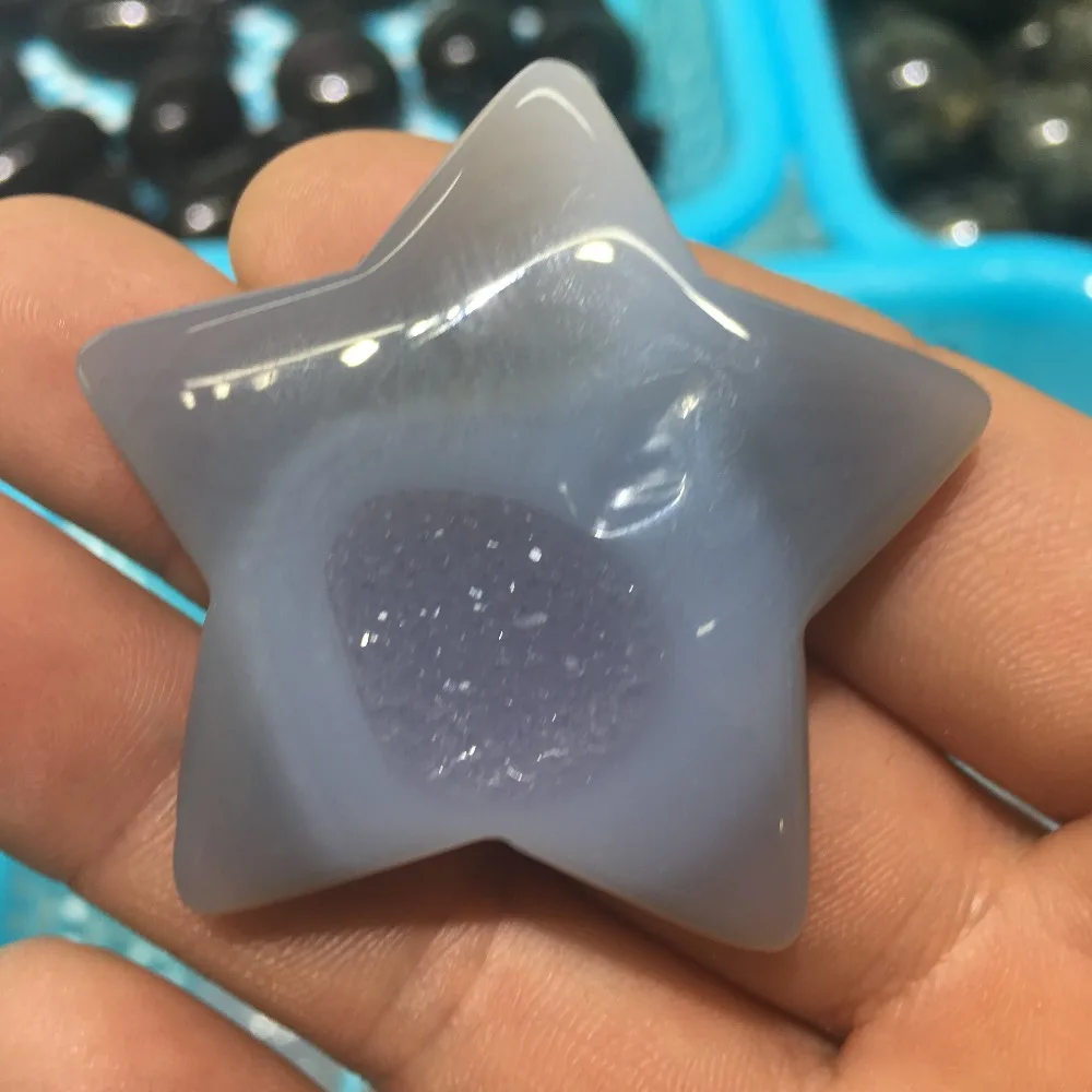 Сердце с натуральным кристаллом