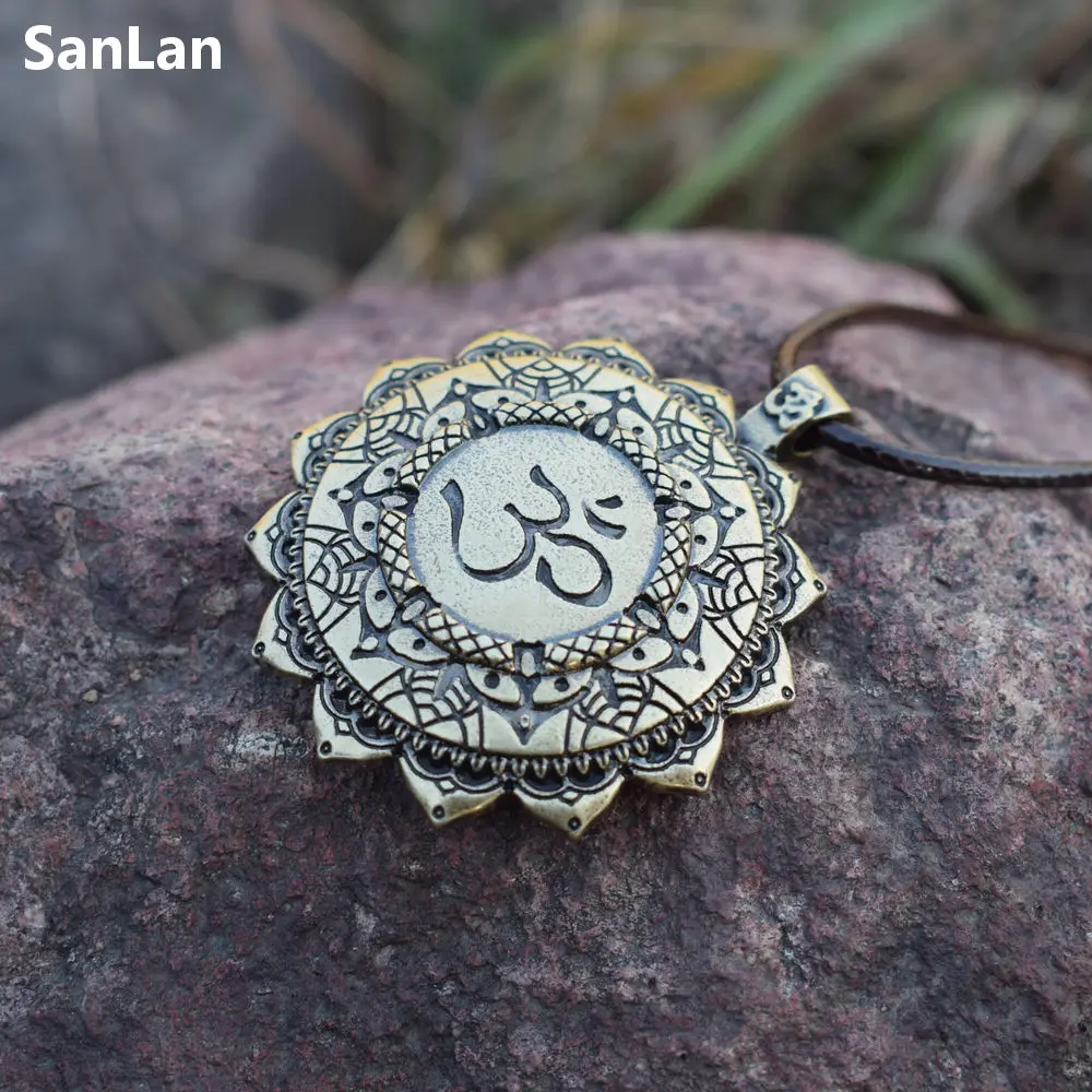 

SanLan OM Yoga Mandala Pendant Necklace Spiritual meditation mindfulness amulet Sacred Geometry Necklaces 1PCS