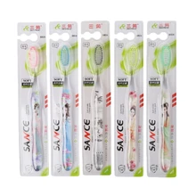 1 шт. путешествия мягкой щетиной зубная щетка из древесного угля портативный зуб кисточки цвет случайный