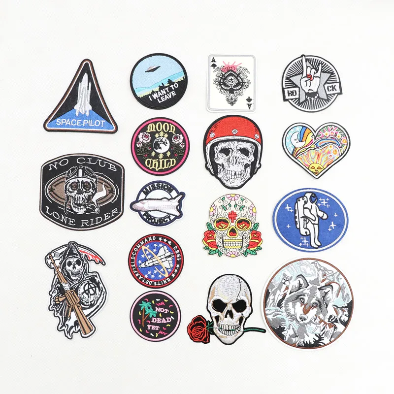 

Space Aliens Fries Eyes Sull Rock Letter Patch for Clothing Iron on Sew Beaded Applique Patch Shoes Bag DIY Decoration B