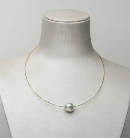 

White Real South Sea Pearl Necklace 18 Solid Yellow Gold Adjustable