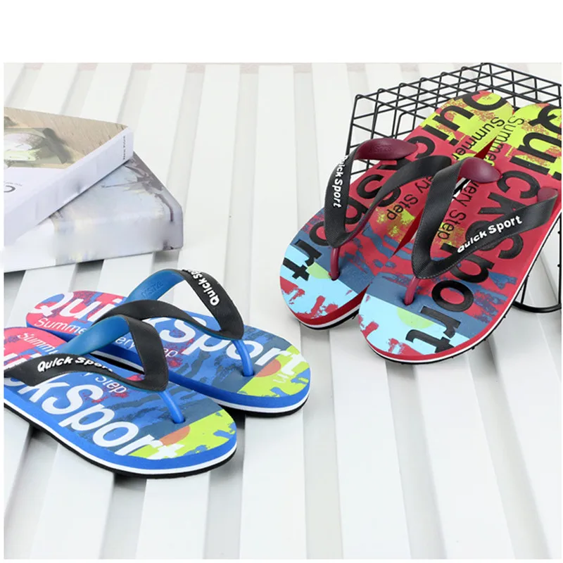 2019  Men letters Beach Shoes Flip Flops Flat Slides Flip Flops Slippers Home Sandals terlik Mans footwear 40JA2919