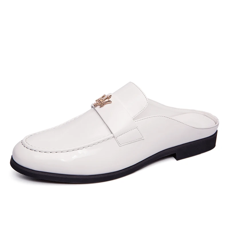 Популярные мужские туфли без застежки; цвет черный, белый; мужские повседневные кроссовки из лакированной кожи; мужские роскошные брендовые летние Тапочки - Цвет: White