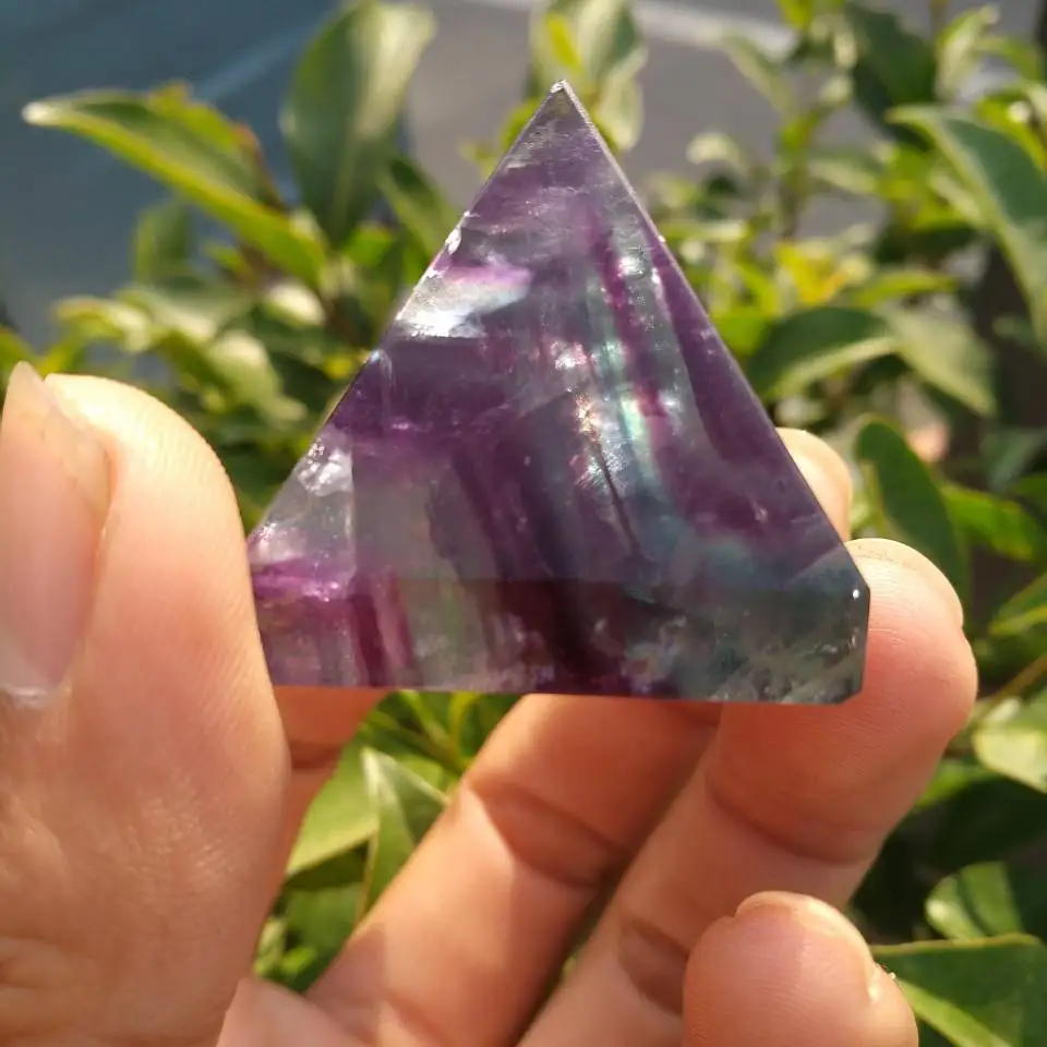 

Small Fluorite Pyramid 35mm The Genius Stone, Crystal Healing