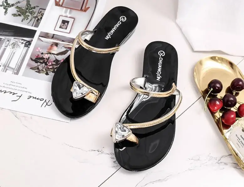 Nieuwe vrouwen zomer/тапочки; Вьетнамки; Vrouwelijke Buiten; домашняя обувь; Kristal Platte Schoenen Strand; Sandalen Goud Vrouw Schoeisel