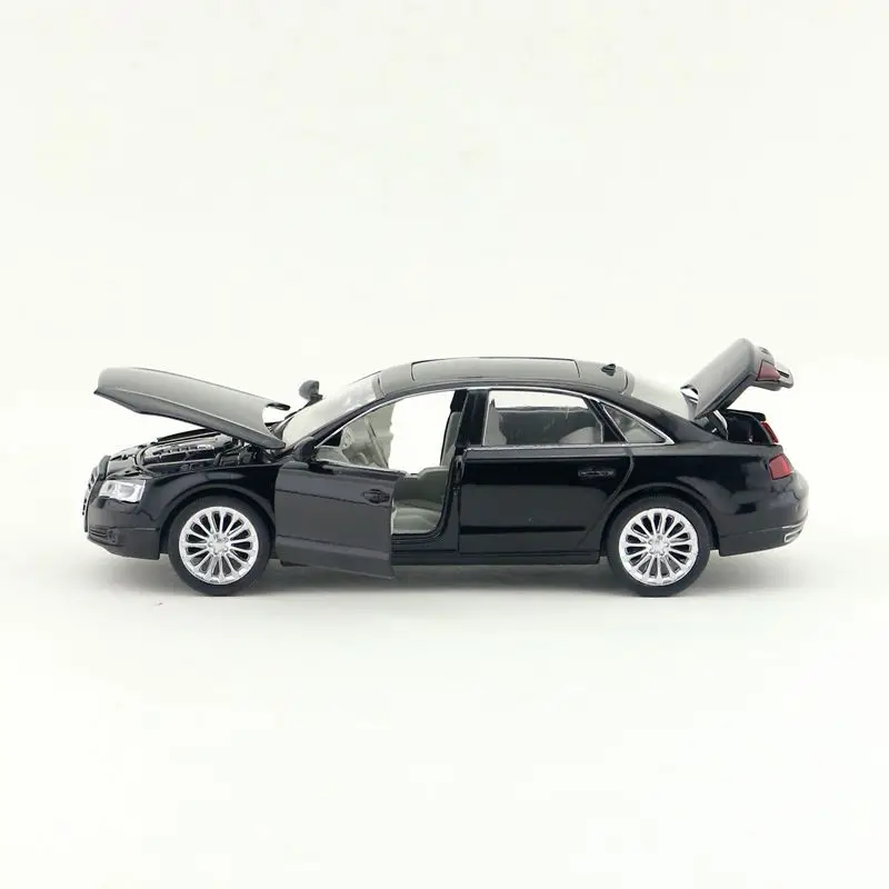 Audi A8 (5)
