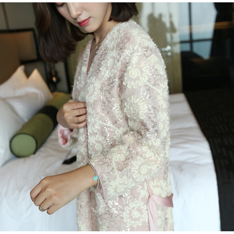 Розовый с блестками вышитый длинный халат женский осень зима сексуальный шелковый женский халат кимоно Элегантная пижама LMR11