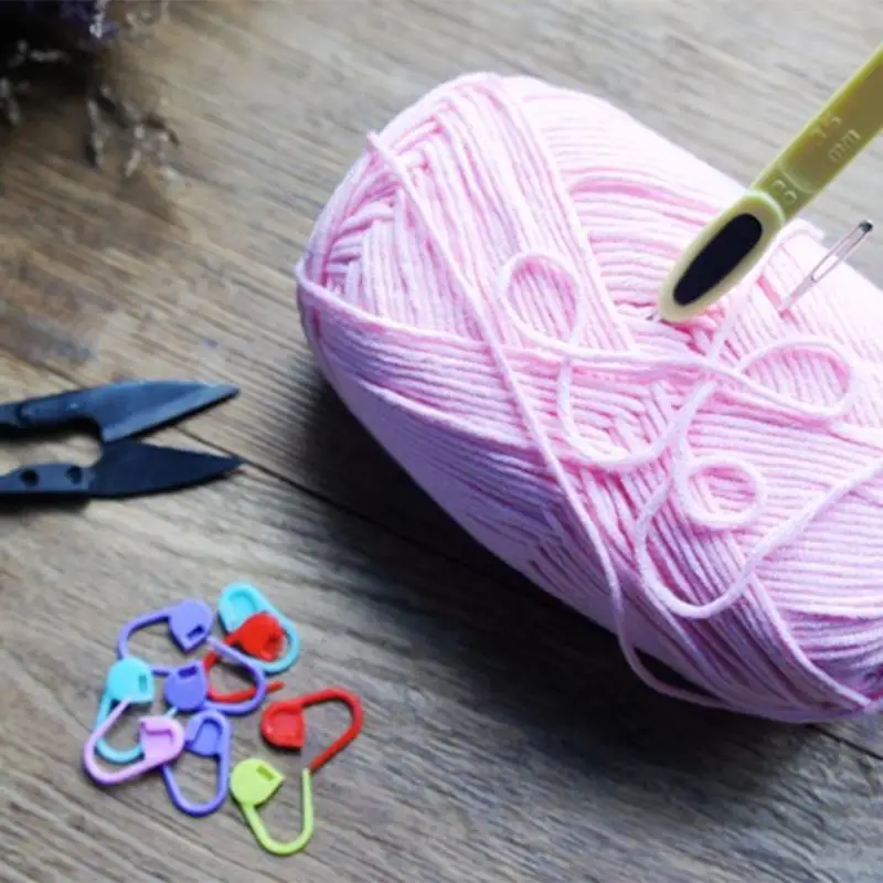 50pcs X in plastica bloccaggio ago Stitch Holders Marcatori