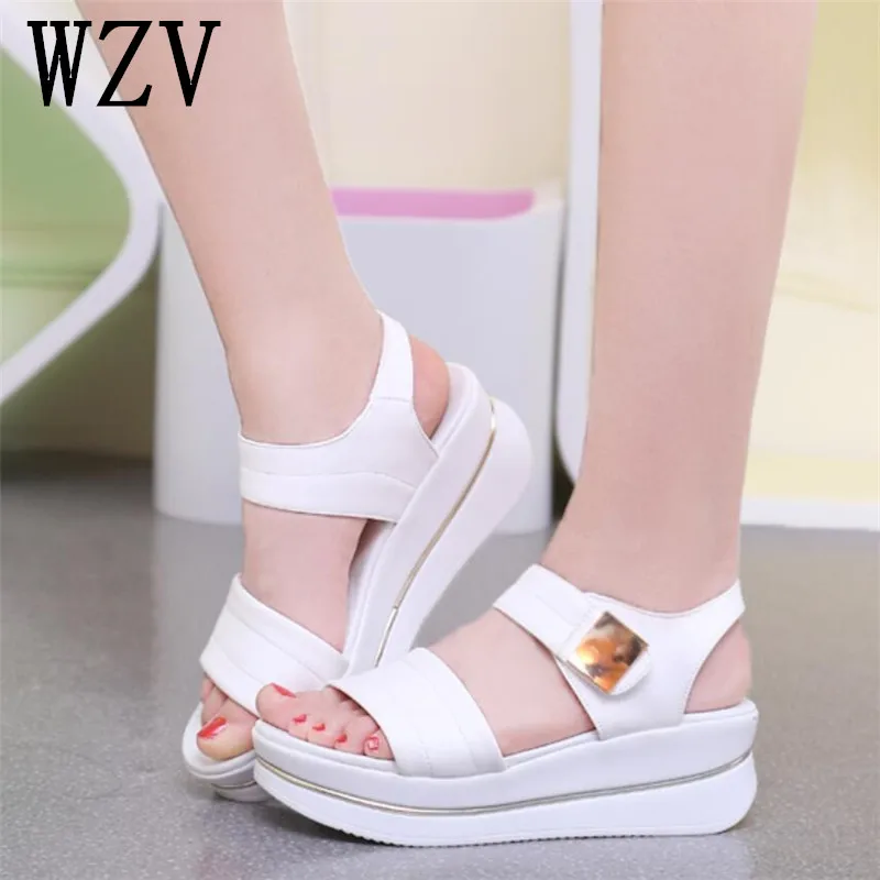 

2019 New Summer high quality Women Sandals platform Genuine leather Soft comfortable flat shoes ladies casual sandals size 34-42