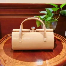 Free shipping New fashionable rhinestone patent leather shoulder chain handbag