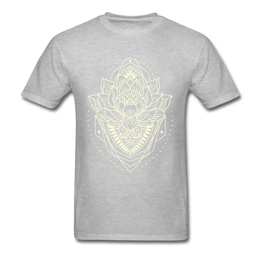 Printed holly mandala light Men T Shirts Dominant Summer Short Sleeve Crew Neck Cotton T Shirt Europe Tops & Tees holly mandala light grey