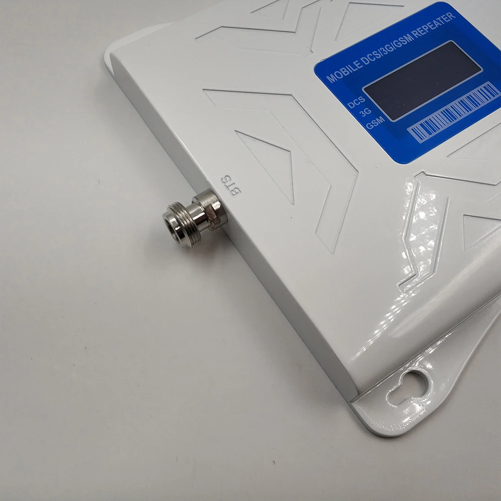 2G 3G 4G Tri Band Repeater Cellular Mobile Signal Amplifier GSM 900+DCS/LTE 1800+UMTS/WCDMA 2100 MHz Cell Phone Signal Booster