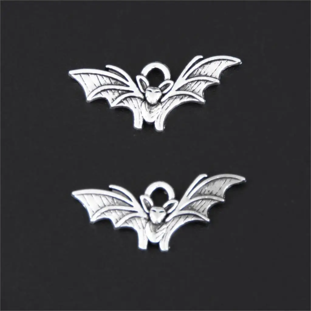

30Pcs Antique Sliver Bat Elf Charms Making Halloween Day Gift Pendant Dity Bracelet Collier Statement Jewelry 21X9mm A3297