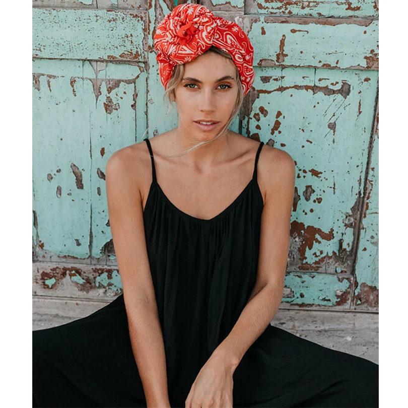 Sexy V-Neck Solid Women Jumpsuits Sleeveless Lace Up Rompers For Female 2019 Summer Style Playsuits Fashion Beach Party Clothes Sexy V-Neck Solid Women Jumpsuits Sleeveless Lace Up Rompers For Female 2019 Summer Style Playsuits Fashion Beach Party Clothes