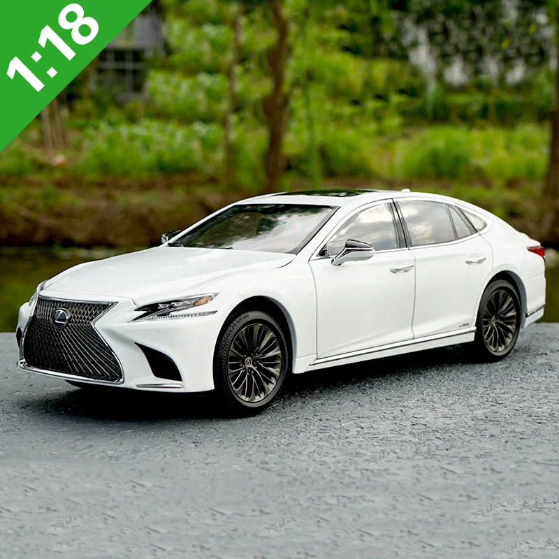 

High simulation 1:18 LEXUS LS500 Advanced collection model alloy car toy diecast metal model vehicle free shipping original box