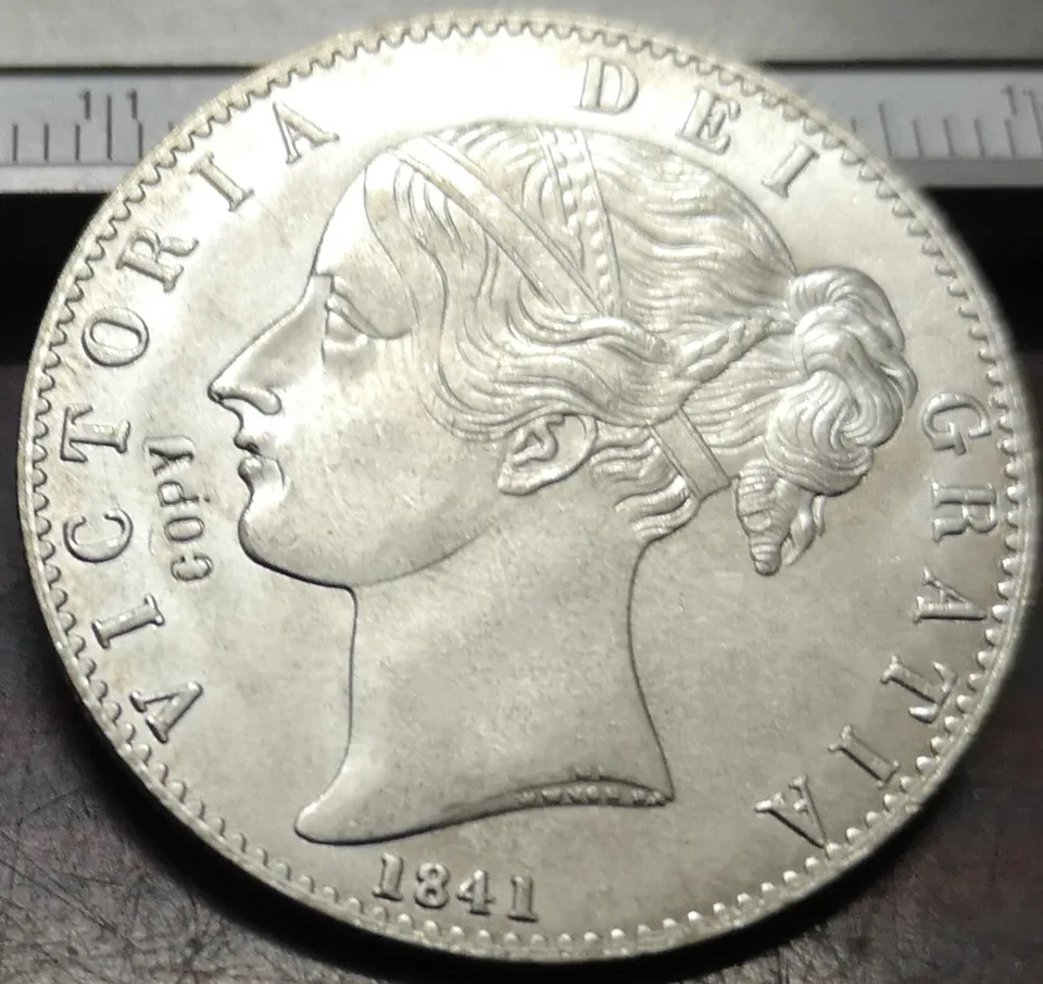 1841 монета с посеребренной короной Великобритании 1/2 | Дом и сад