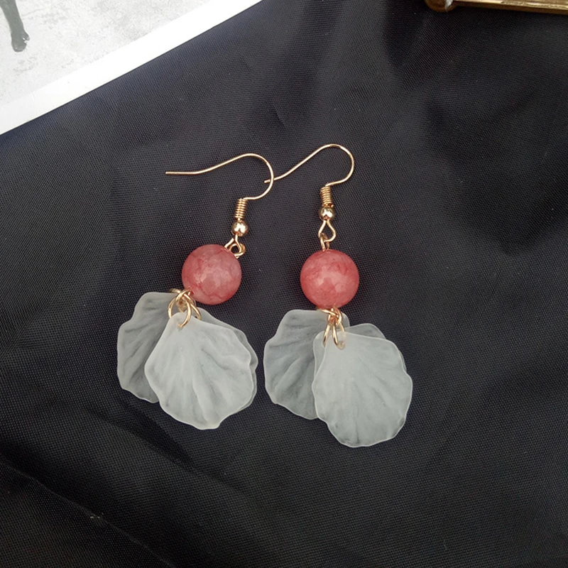 

Sweet Natural Stone Beads Petals Pendants Earrings Fashion Long Dangle Earrings For Women Jewelry Accessories boucle d'oreille