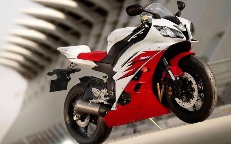 Yamaha r6 BREMBO