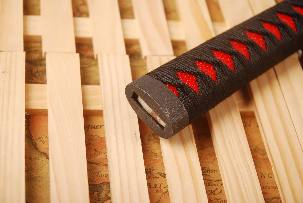 Изысканная прямая ручка Tsuka из черного шелка Ito & Имитация Красной кожи и сплава