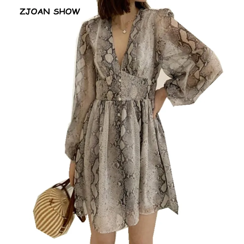 

2019 New Vintage Animal Snake Pattern Women Short Playsuits open buttons v neck Long sleeve Short Jumpsuits Rompers Overalls