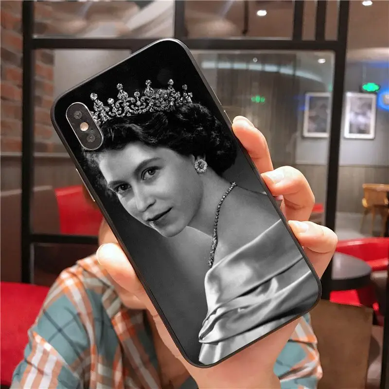 The Queen Elizabeth II Princess Solid