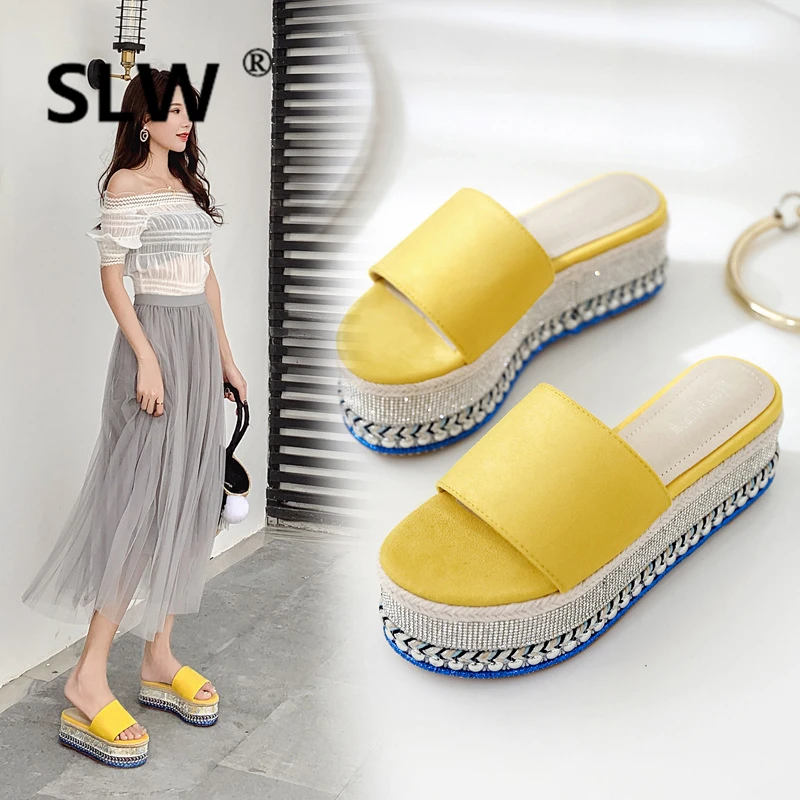 

Slippers Platform Shoes Slides Ladies Flip Flops On A Wedge Sliders Flat 2019 Flip-flops Luxury Rubber Basic