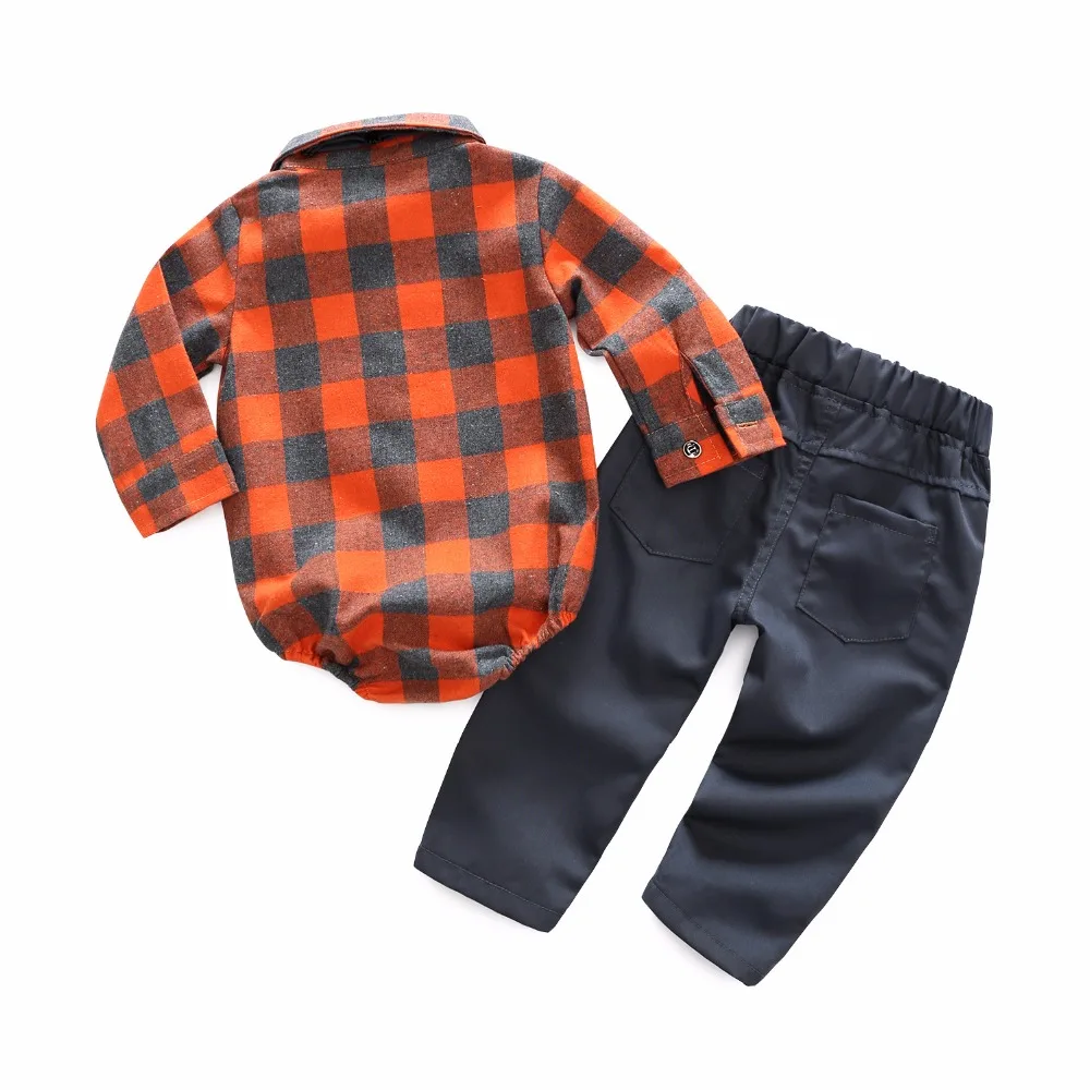 6778091702_457880003